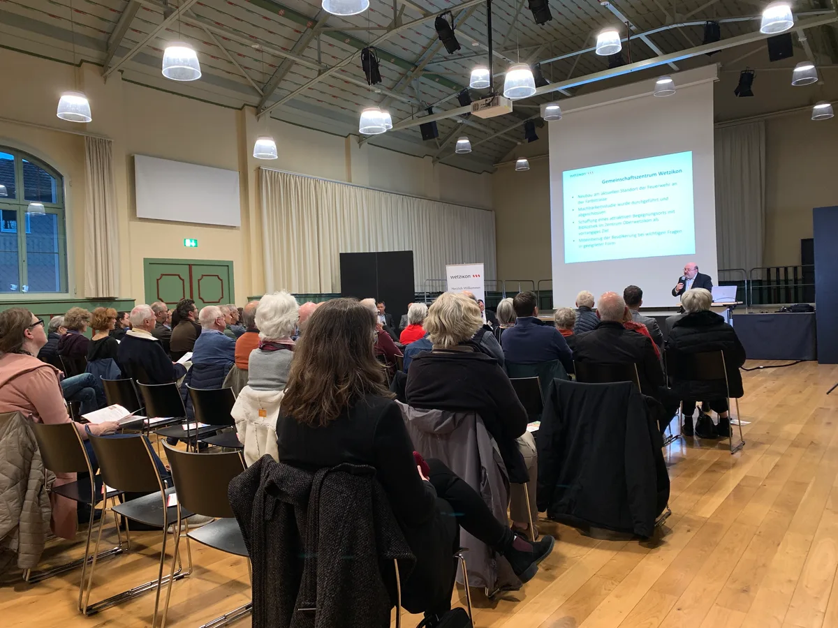 Präsentation der Vision 2040 Wetzikon am 27. März 2023 mit langfristigen Zielen des Stadtrats.